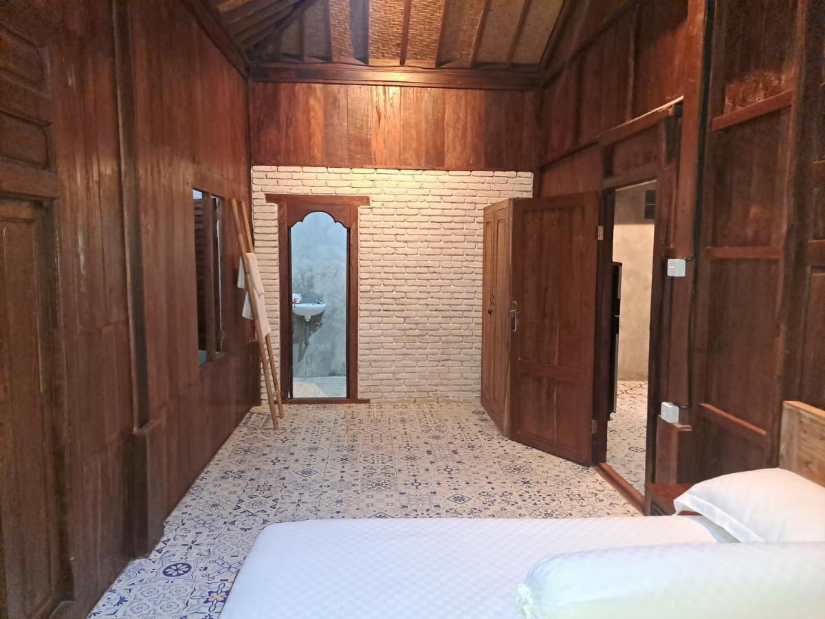 Holiday park Xxl - Man Only Seminyak (Bali)